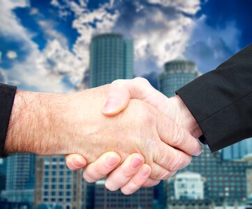 Agreement partnership corporate photo