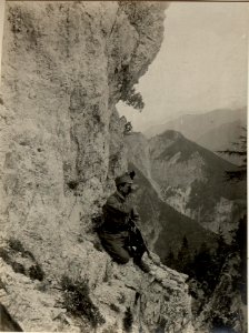 Feldwache am Monte PIN. Aufgenommen am 15. Juli 1916. (BildID 15478038)