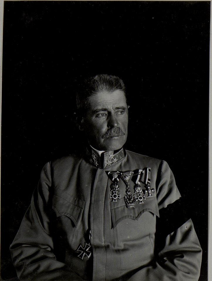 Feldzeugmeister v.Benigni in Bereck, Mai 1917 (BildID 15455499)
