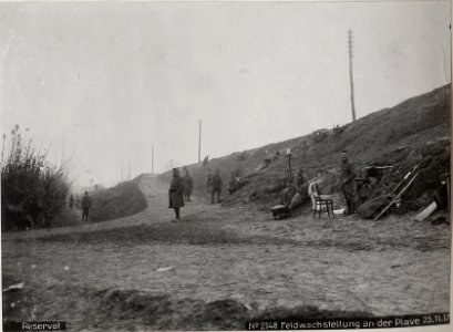 Feldwachstellung an der Piave 23.11.17. (BildID 15611864)