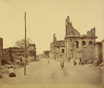 Felice Beato (British, born Italy - (The Cawnpore Road, Lucknow) - Google Art Project