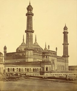 Felice Beato (British, born Italy - (Mosque Inside Asophoo Dowlah's Emambara, Now Used as a Hospital) - Google Art Project