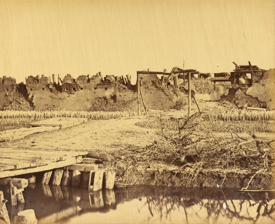 Felice Beato (British, born Italy - Exterior of the North Fort showing the English entrance August 21st 1860 - Google Art Project