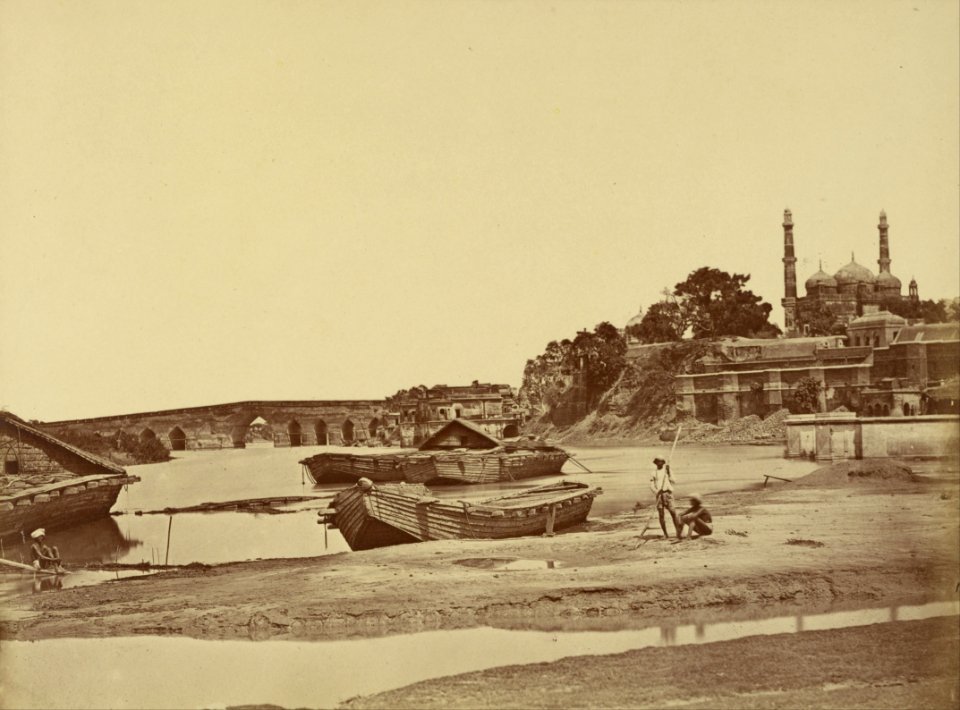 Felice Beato (British, born Italy - (Stone Bridge and the New Fortifications, Lucknow) - Google Art Project