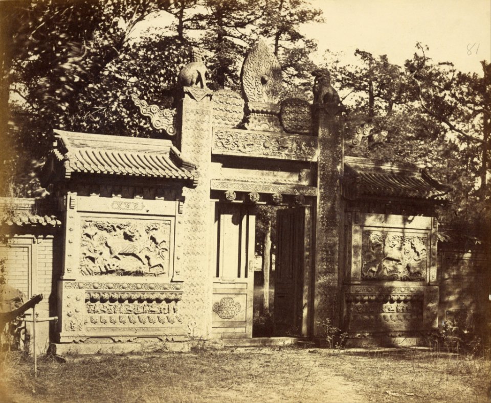 Felice Beato (British, born Italy - Exterior of the Tomb, Depot near Peking - Google Art Project