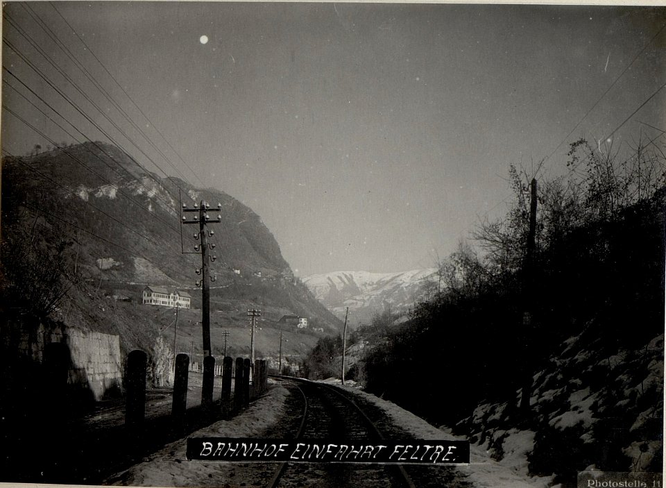 Feltre.Bahnhof Einfahrt. (BildID 15640389)