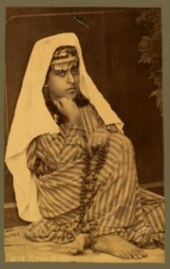 Femme de Jerusalem - Dumas Ph. LCCN2004669818