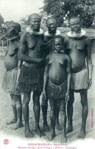 Femmes Bondjo-Race M'Baga à M'Betou-Oubangui