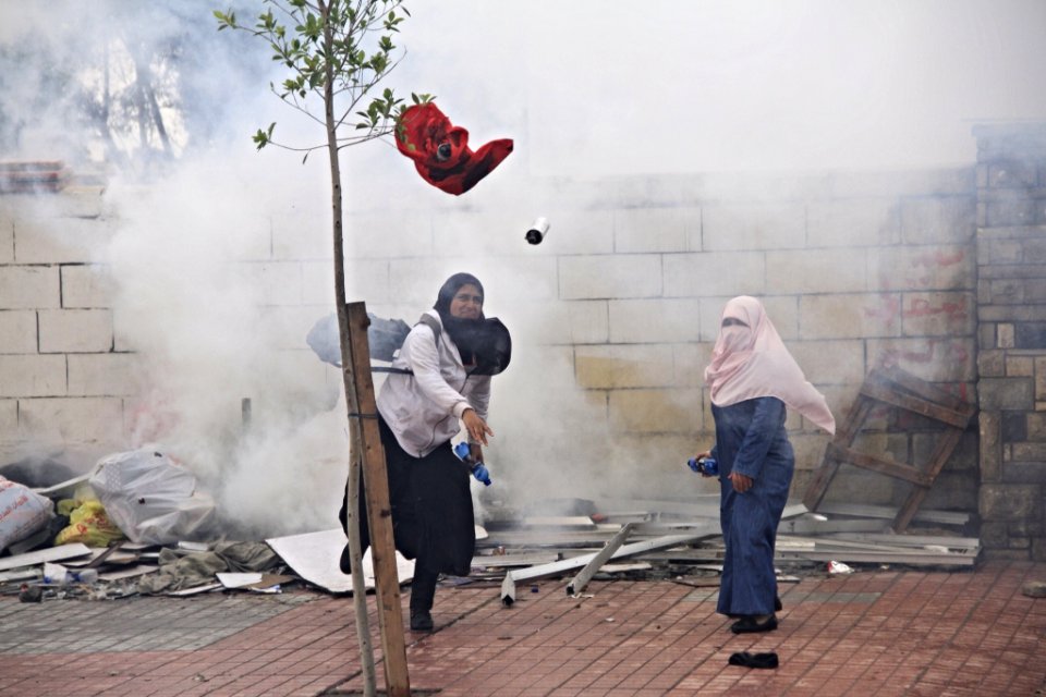 Female Islamist students during protest at Al-Azhar University in Cairo 11-Dec-2013