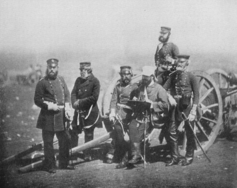 Fenton, Roger - Offiziere und Kanonenwagen (Zeno Fotografie)
