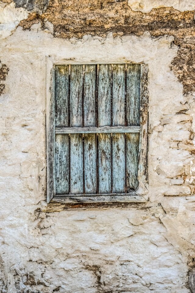 Abandoned decay ruin