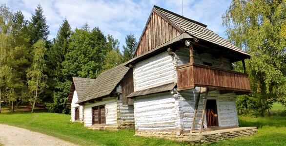 House architecture roof