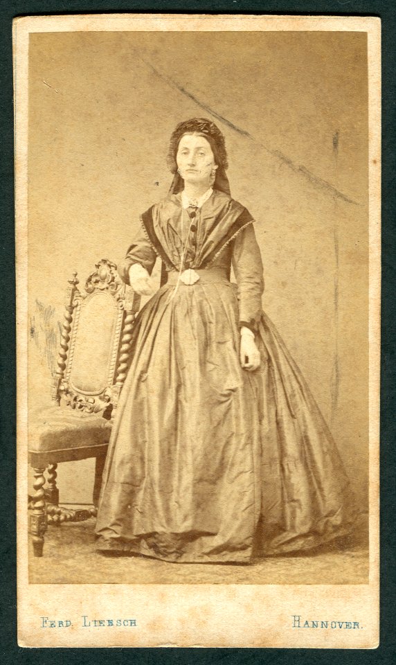 Ferdinand Liebsch Hannover CDV Tante von Mama Lockemann Bildseite