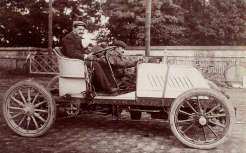 Fernand Gabriel vainqueur de la côte de Château-Thierry 1902 sur Mors I 60 hp