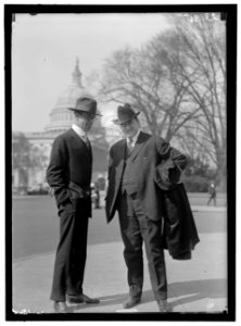 FERRIS, SCOTT, REP. FROM OKLAHOMA, 1907-1921. LEFT LCCN2016868977