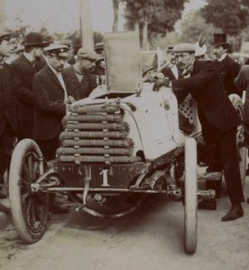 Fernand Charron au Tour de France 1899 (n°1 par sa victoire la même année au Paris-Bordeaux)