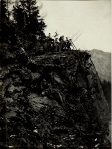 Fernsignal Patrouille. Optische Station für Nacht mit Zeiss Apparat bei der Mauthner-Spitze. (BildID 15465418)