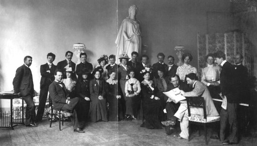 Ferruccio Busoni mit Gästen im Tempelherrenhaus im Park an der Ilm um 1903