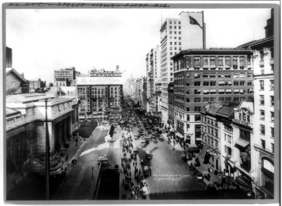 Fifth Av. north from 40 St. LCCN90708670