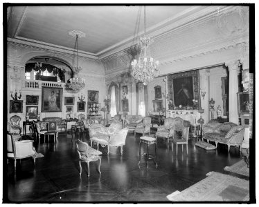 FIELD, MARSHALL, MRS. HOME, INTERIOR LCCN2016861826