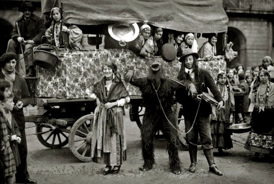 Fiestas de carnaval en Tolosa (21 de 22) - Fondo Car-Kutxa Fototeka