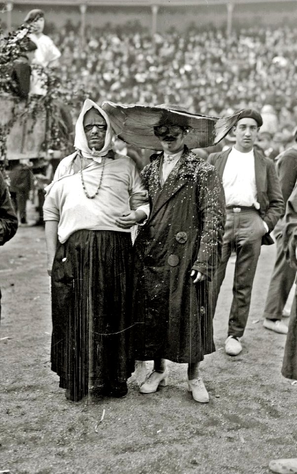 Fiestas de carnaval en Tolosa (3 de 22) - Fondo Car-Kutxa Fototeka