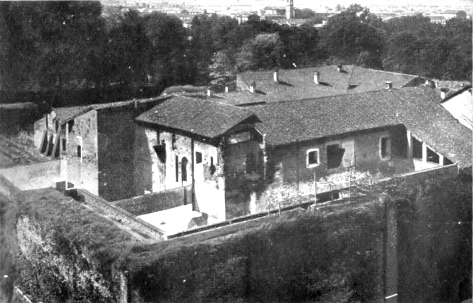 Fig 54, castello di novara, rocchetta di giovanni visconti, p162, foto nigra, nigra il novarese