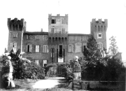 Fig 58, castello di nibbiola, frontea ponente, p165, foto nigra, nigra il novarese