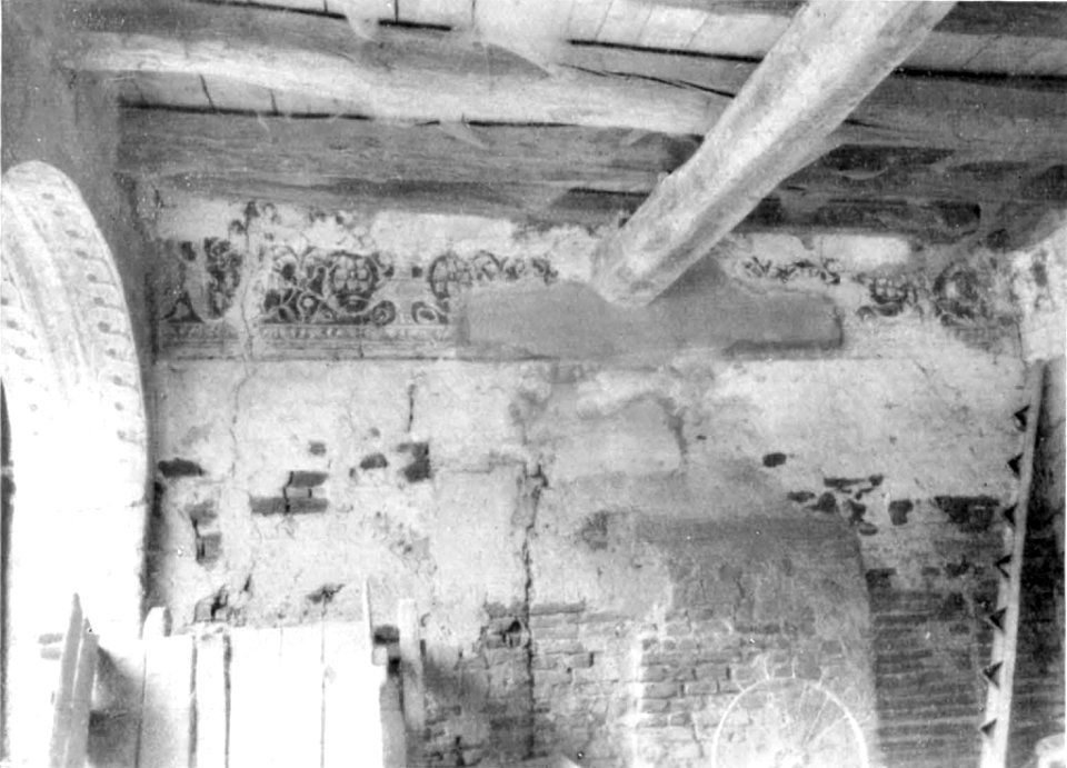 Fig 72, castello di vicolungo, decorazione sec XV, p174, foto nigra, nigra il novarese copia
