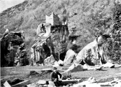 Fig 25, castello di rencio -crodo, angolo sud-ovest, p142, foto nigra, nigra il novarese
