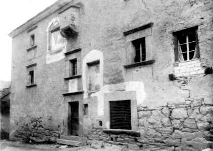 Fig 29, casa forte di valdo, fronte nord, p144, foto nigra, nigra il novarese