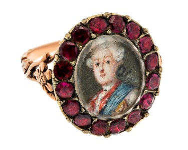 Fingerring av guld och almandiner med miniatyrporträtt, 1700-tal - Hallwylska museet - 110238 photo