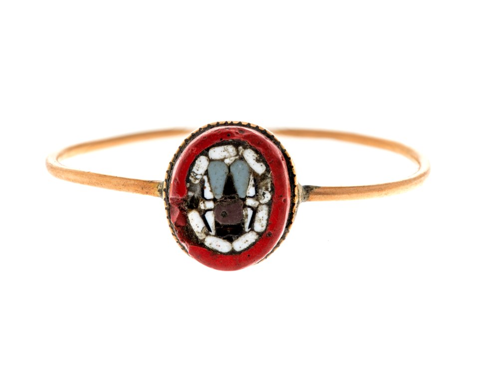 Fingerring av guld med mosaik 1700-tal - Hallwylska museet - 110162