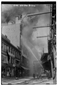 Fire - 6th Ave. & 18th, 1916 LCCN2014701777