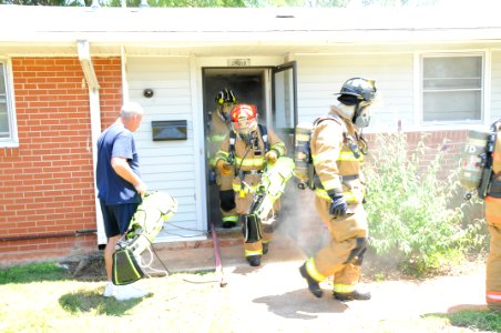 Firefighters conduct smoke training (7825052840)