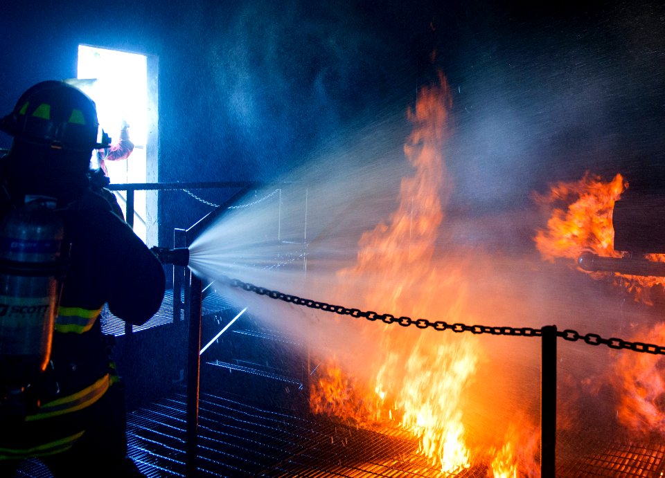 Firefighting evolution at Joint Base Pearl Harbor-Hickam 150317-N-WF272-343