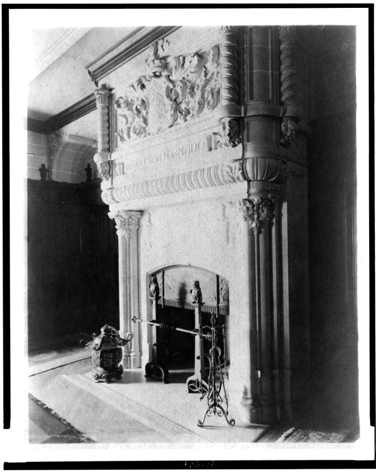 Fireplace, with words In Deo solo coneido, in home of Edmund Cogswell Converse, Greenwich, Connecticut LCCN94502497