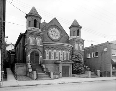 First Christian Church, Charleroi