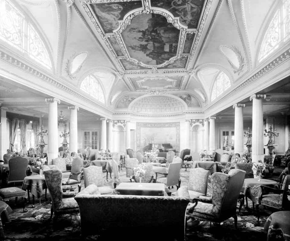 First Class Lounge on the 'Aquitania' (1914) RMG G10839