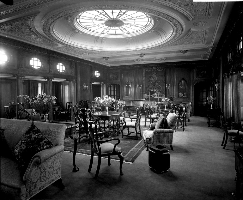 First Class Lounge on the 'Empress of Asia' (1913) RMG G10718