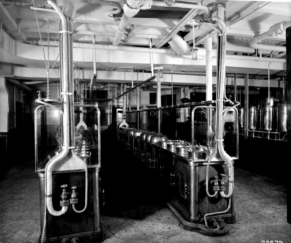First Class Pantry on the 'Aquitania' (1914) RMG G10928
