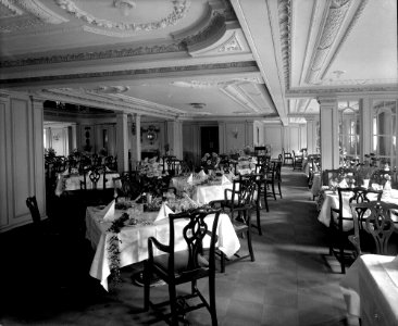 First Class Dining Saloon on the 'Empress of Asia' (1913) RMG G10715