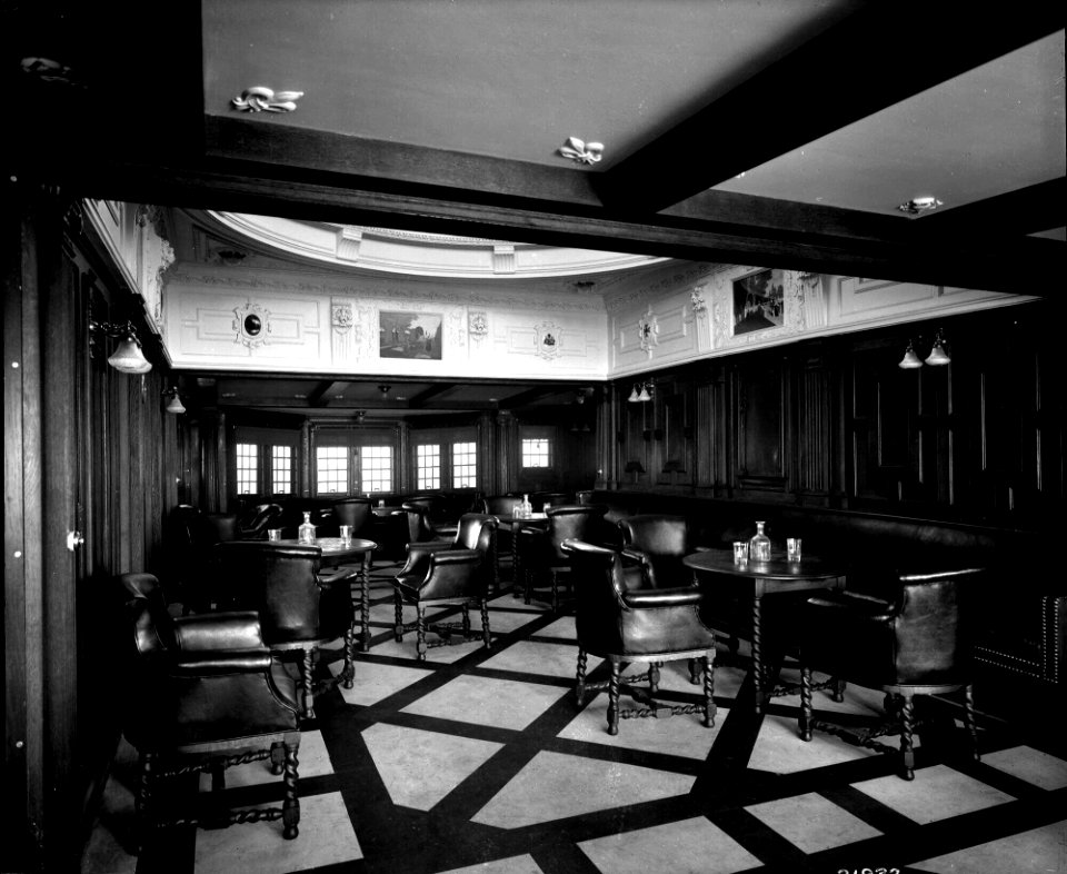 First Class Smoking Room on the 'Indarra' (1912) RMG G10681