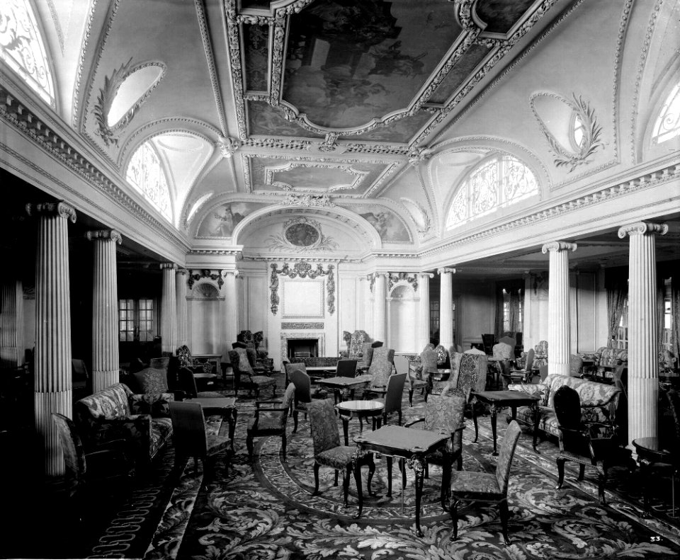 First Class Lounge on the 'Aquitania' (1914) RMG G10818