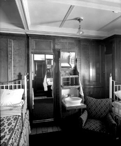 First Class suite on the 'Balmoral Castle' (1910) RMG G10617