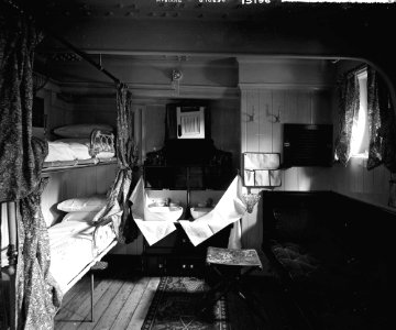 First Class cabin on the 'Omrah' (1899) RMG G10520