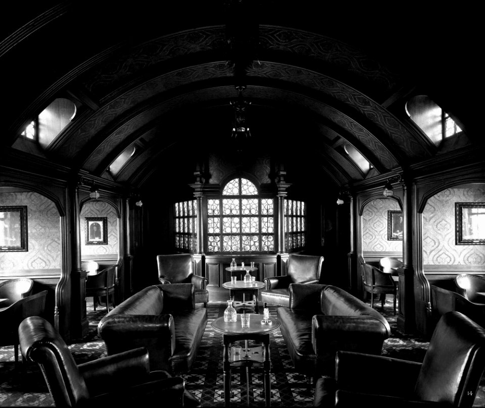 First Class Smoking Room on the 'Balmoral Castle' (1910) RMG G10605