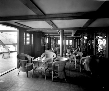 First Class Verandah Café on the 'Empress of Asia' (1913) RMG G10724