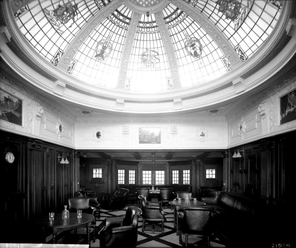 First Class Smoking Room on the 'Indarra' (1912) RMG G10683