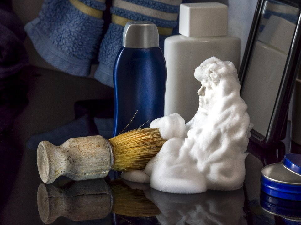 Man shaving barber photo